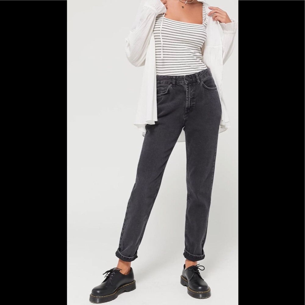 Urban Outfitters BDG highrise Mom jeans